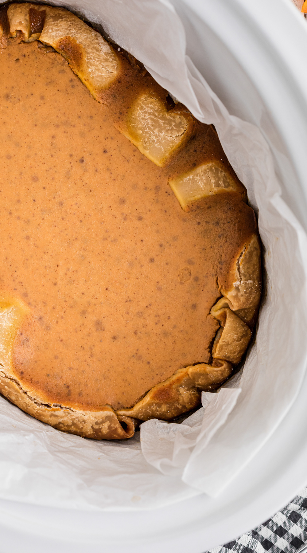 long image of slow cooker pumpkin pie.