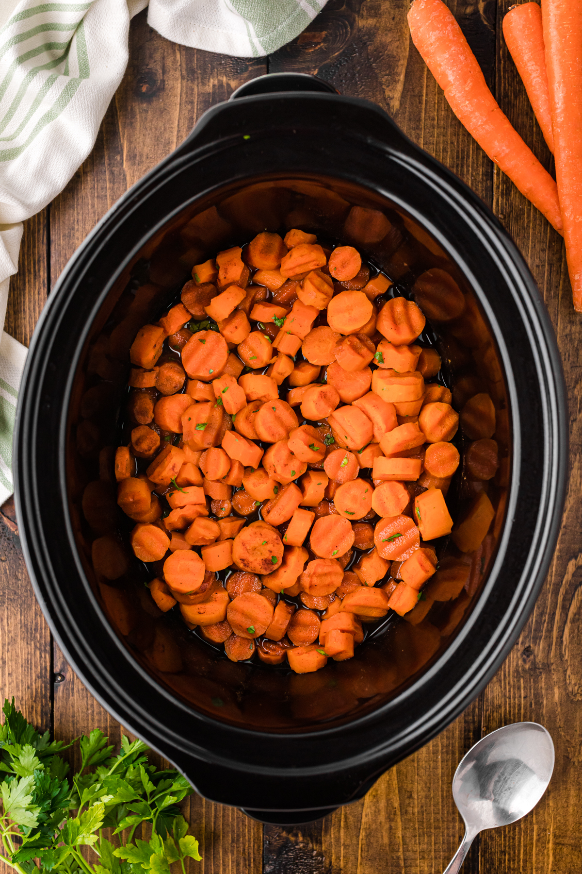 slow cooker candied carrots after cooking.