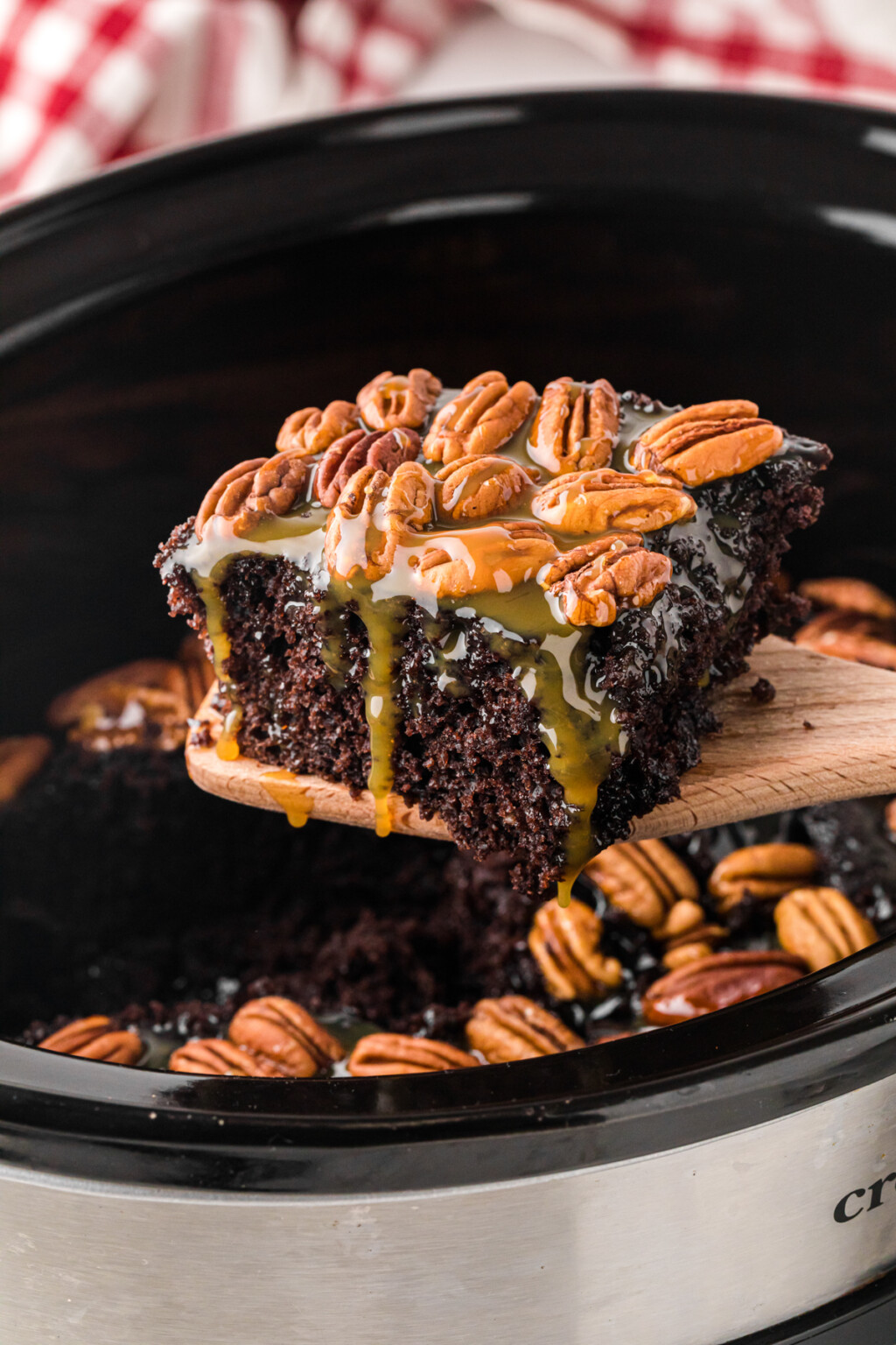 Slow Cooker Turtle Cake - The Magical Slow Cooker Slow Cooker Turtle Cake - The Magical Slow Cooker
