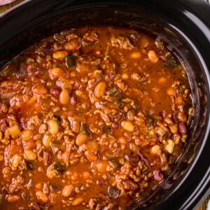 Cowboy chili in a slow cooker.
