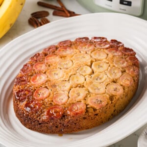 Banana upside down cake in a slow cooker.